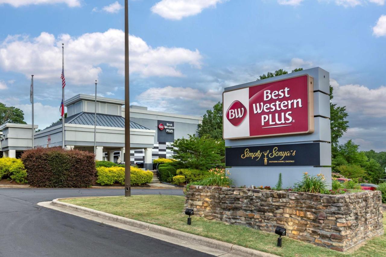 Best Western Plus University Inn Winston-Salem Exterior foto