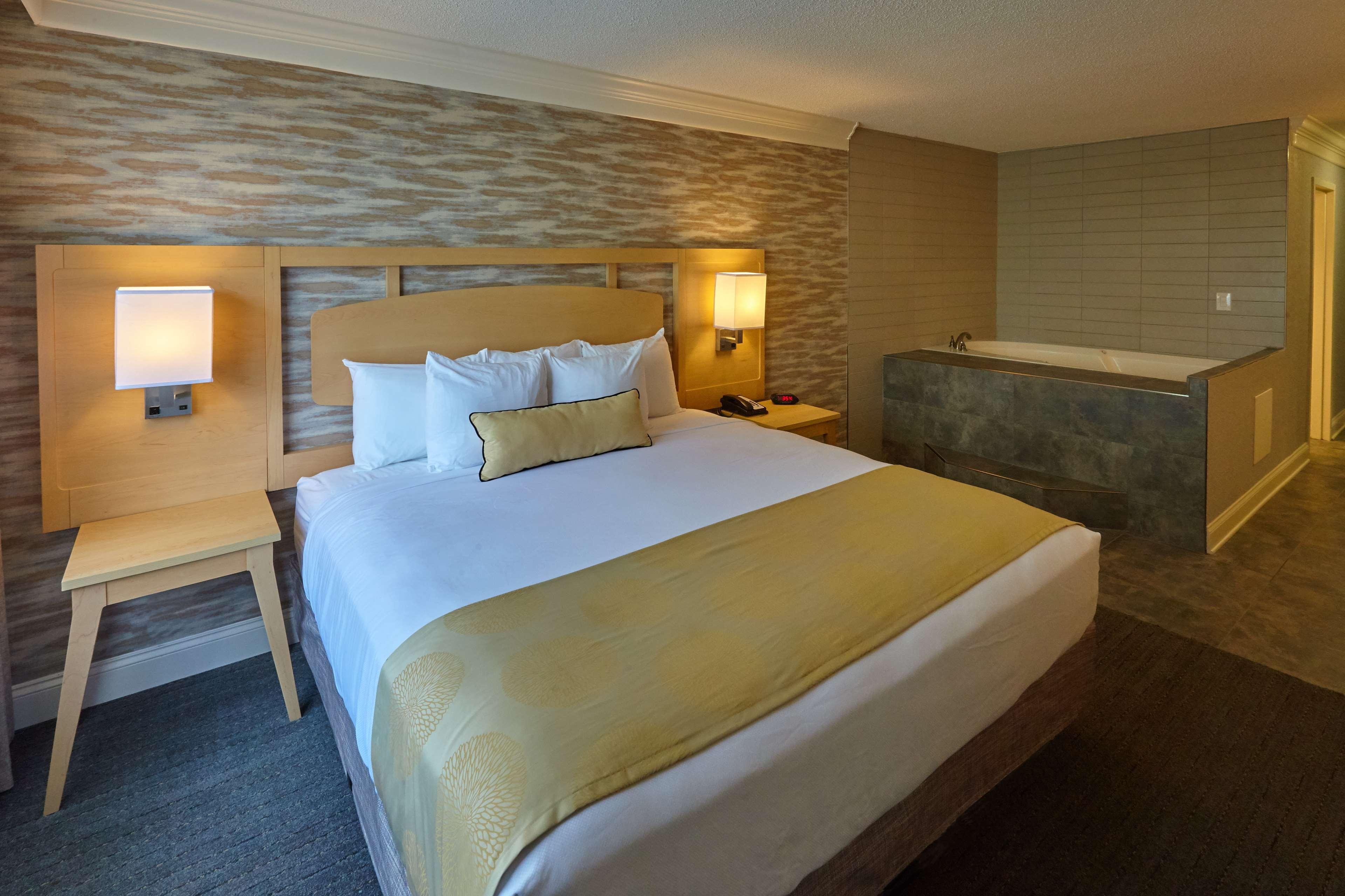 Best Western Plus University Inn Winston-Salem Exterior foto